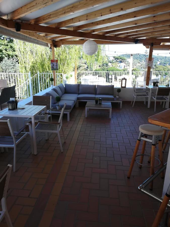 Zorbas Family House Hotel Troulos Exterior foto